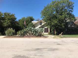 16 S Jacobs St, Albany, TX 76430