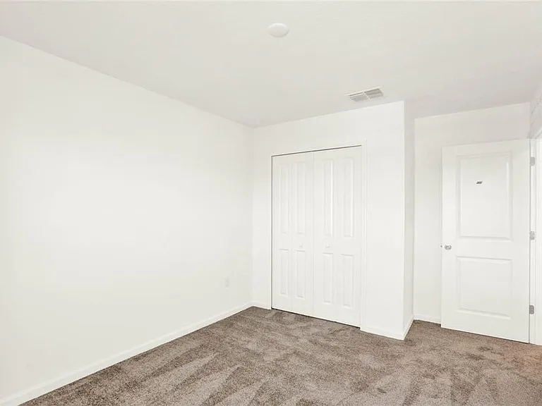 517 Bell Prairie Cir — Photo 33