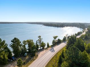 6 Manistee Ridge Dr NE, Kalkaska, MI 49646