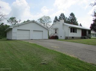 347 High School Rd, Montrose, PA 18801