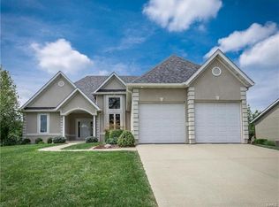 2705 Fieldstone Dr, Maryville, IL