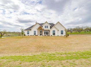 304 Kolb Dr, Aledo, TX 76008