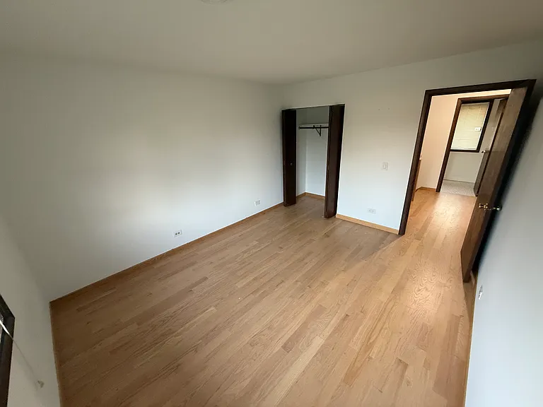 1115 Hunters Ln — Photo 14