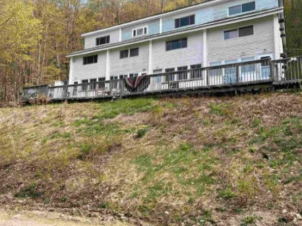 832 Grandview Lodge Road, Plymouth, VT 05056