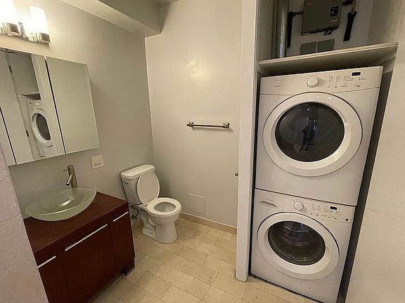 5th image of 64 E 34th St APT 4D