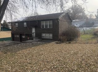 18009 E 27th St S, Independence, MO 64057