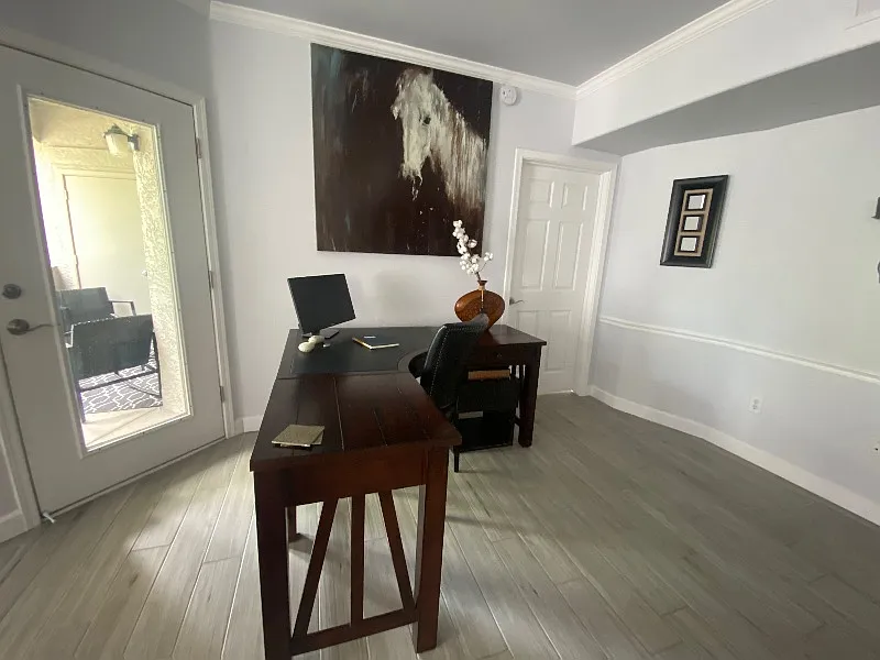 1 bed, 950 sqft, $1,989 — Photo 4