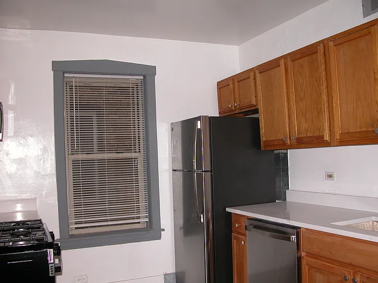 113 Harrison St #1 — Photo 5