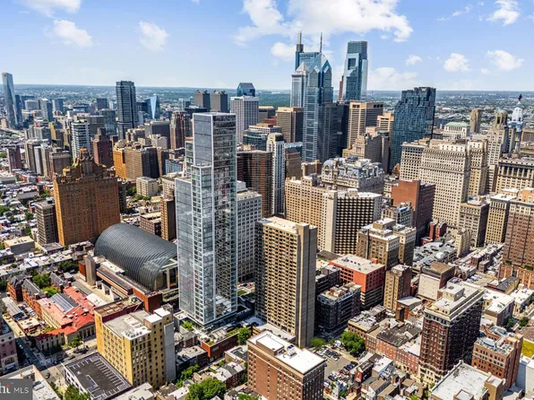 301 S Broad St Unit 2802, Philadelphia, PA 19107