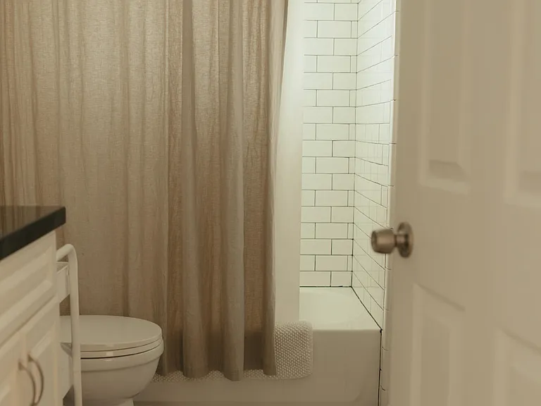 4007 E Heatherbrae Dr — Photo 16