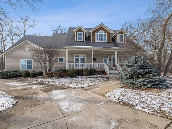 1530 Prestwick PLACE, Lake Geneva, WI 53147