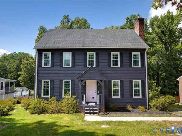 8718 Privet Dr, North Chesterfield, VA 23237