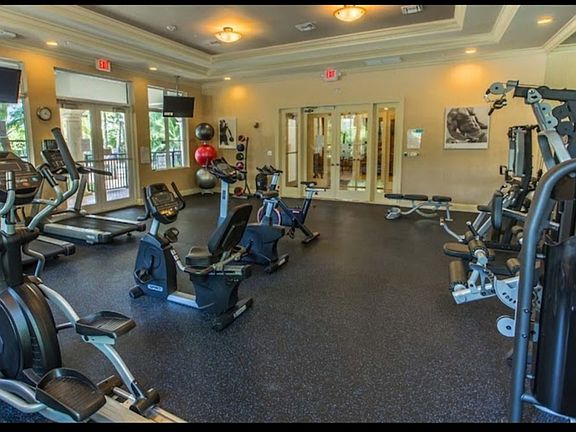 Cubhouse Gym - Always immaculate with commercial equipment and rubberized floor