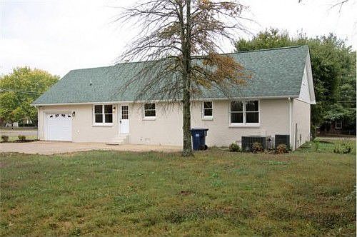4th image of 2481 Braxton Bragg Dr