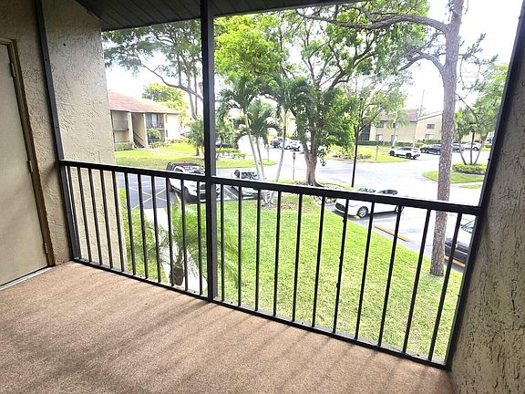 3rd image of 521 Shady Pine Way #A2