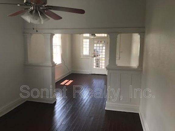 2nd image of 426 S Olympia St #426