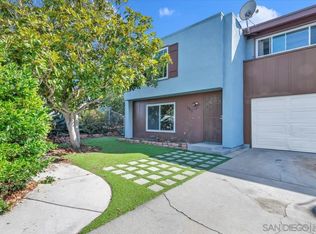 925 Raintree Pl, Vista, CA 92084