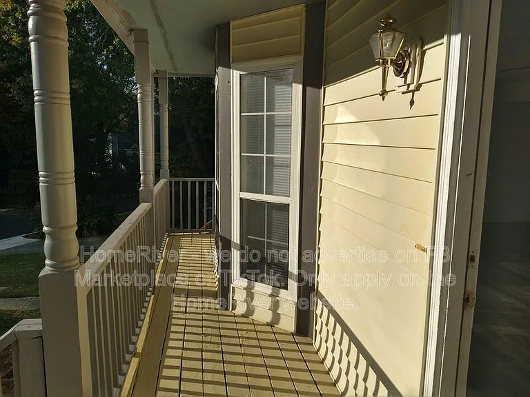 5261 Afton Way SE — Photo 8
