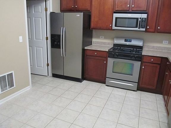 2nd image of 708 Dillon Ct