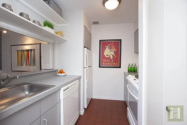 Sold by Halstead Real Estate | media 9