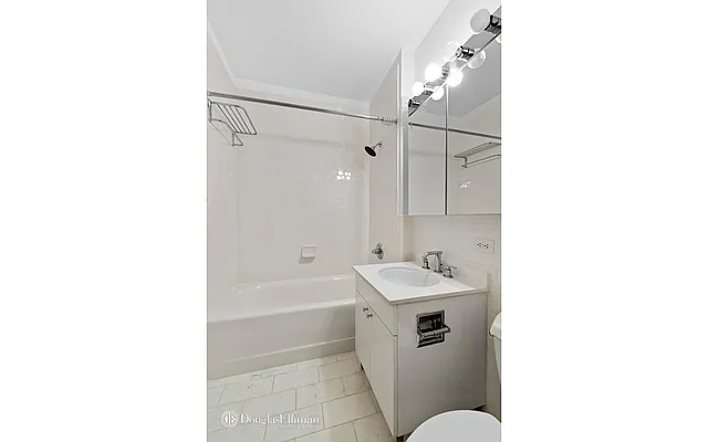 Rented by Douglas Elliman | media 13