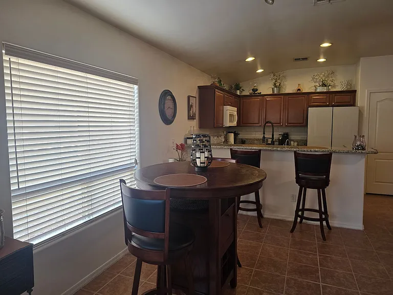 2450 Highland Trl — Photo 13