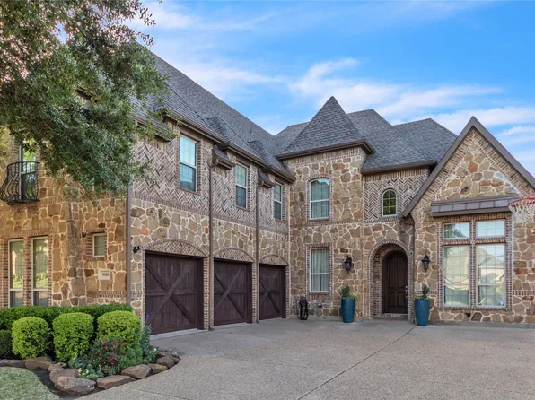 3040 N Camino Lagos, Grand Prairie, TX 75054