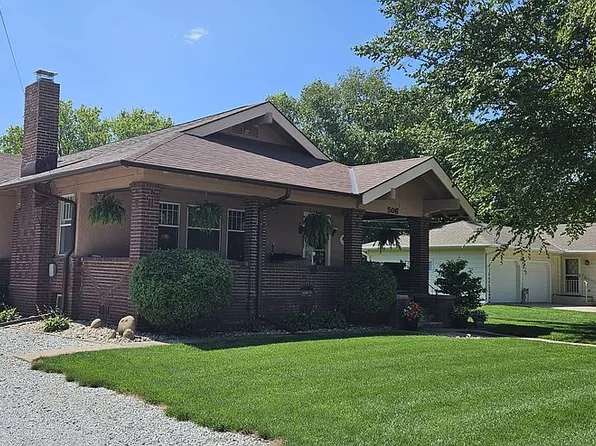 506 E 5th St, Stromsburg, NE 68666