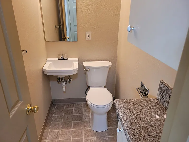 1531 1547 Mill St SE — Photo 12