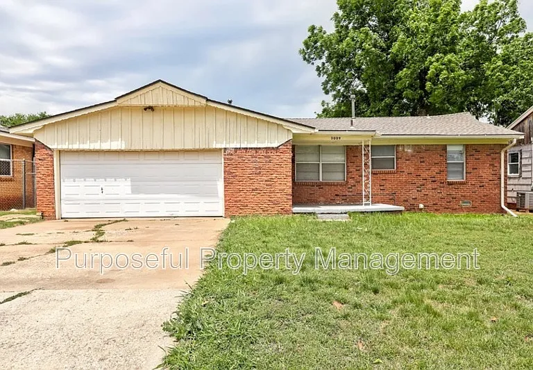 3009 SE 20th St — Photo 1