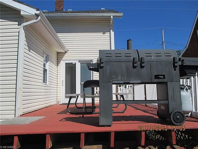 2nd image of 403 Whipple Ave