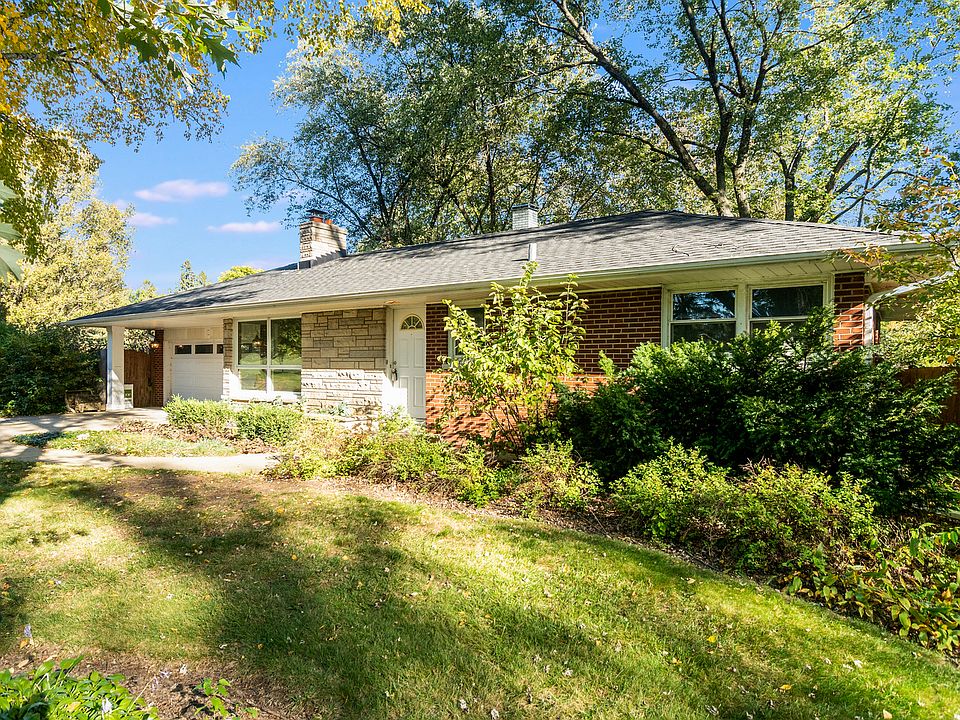 1st image of 724 Kingsway Ct