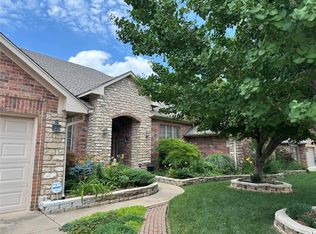 14613 Fossil Creek Ln, Oklahoma City, OK 73134
