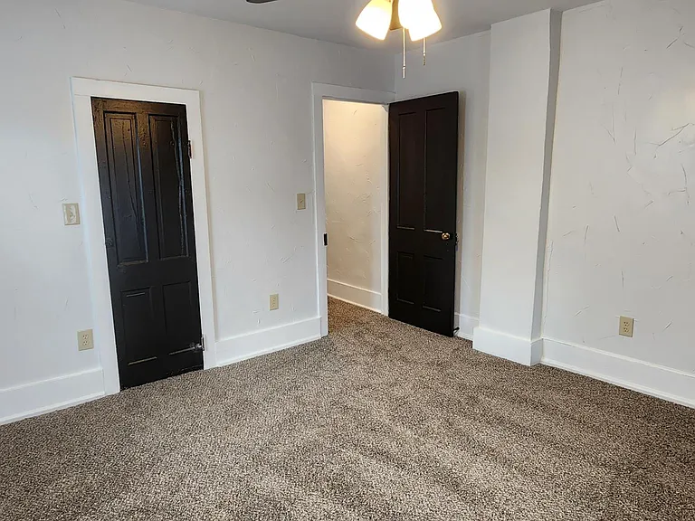 494 Ridge Ave — Photo 27