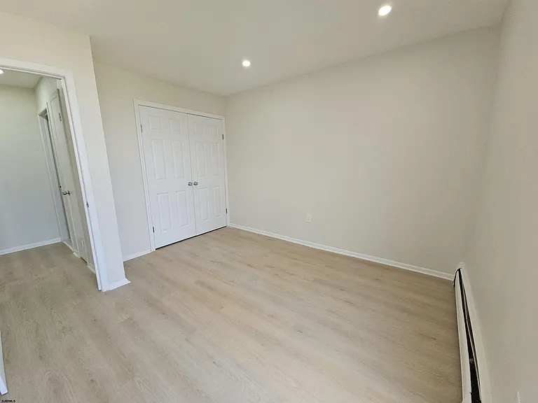 2201 Murray Ave — Photo 18