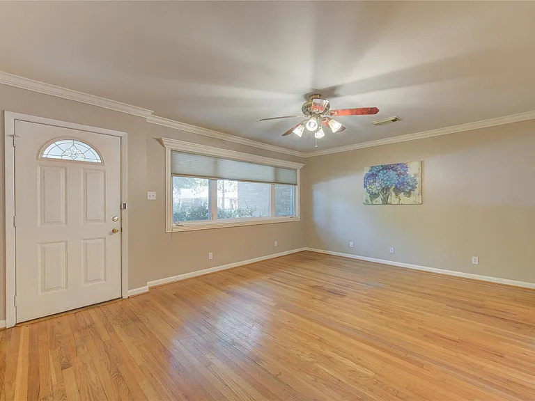 4306 Spellman Rd — Photo 2