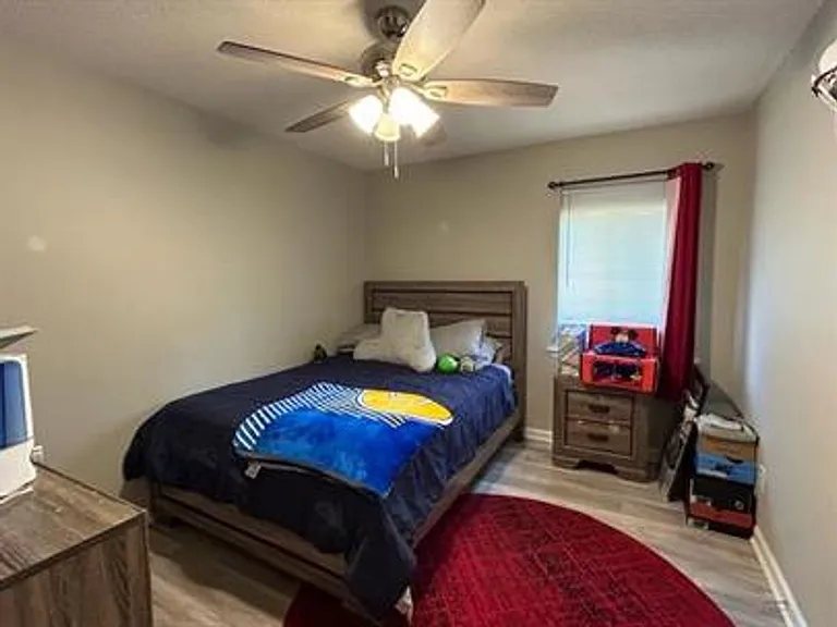 1435 Firefinder Ln — Photo 5