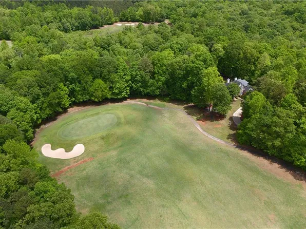 140 Creekside Vw, Hiram, GA 30141