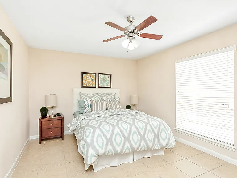 The Alora Apartments — Photo 10