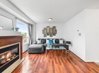 1867 Kingston Rd #18, Pickering, ON L1V 6Z4