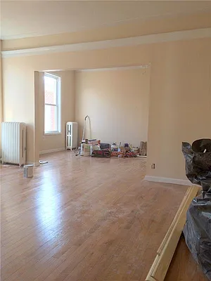 Rented by R New York | media 25