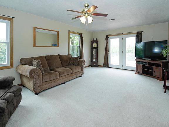 199 E Bristol Rd-103