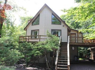 3412 Primrose Ter, Tobyhanna, PA 18466