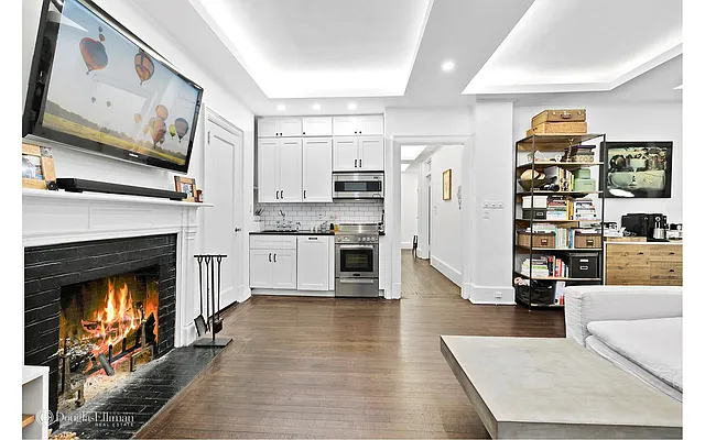 Sold by Douglas Elliman | media 8
