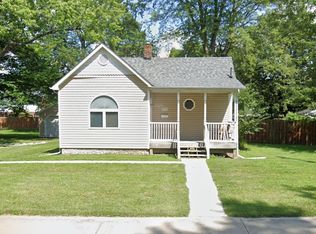 213 Staunton Rd, Troy, IL 62294