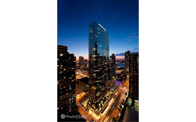 Rented by Douglas Elliman | media 30