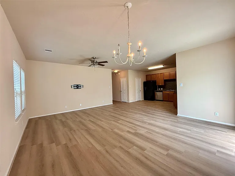 8206 Malago Point Dr — Photo 6