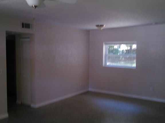 2nd image of 514 Powers Ave
