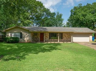 504 Willingham Rd, Whitehouse, TX 75791
