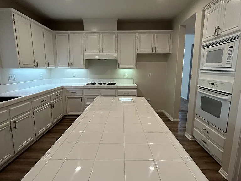 7572 Corona Valley Ave — Photo 10
